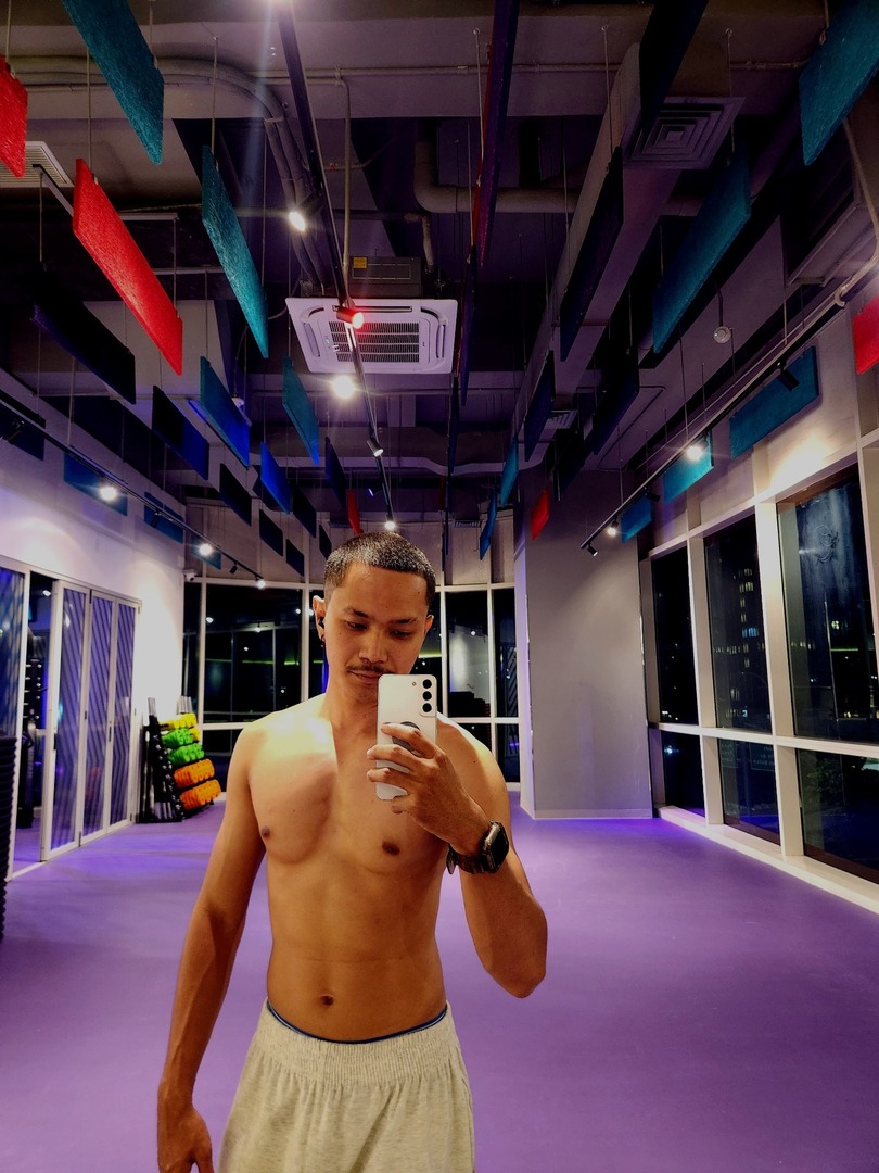 BUKAN BASE RATED tweet media