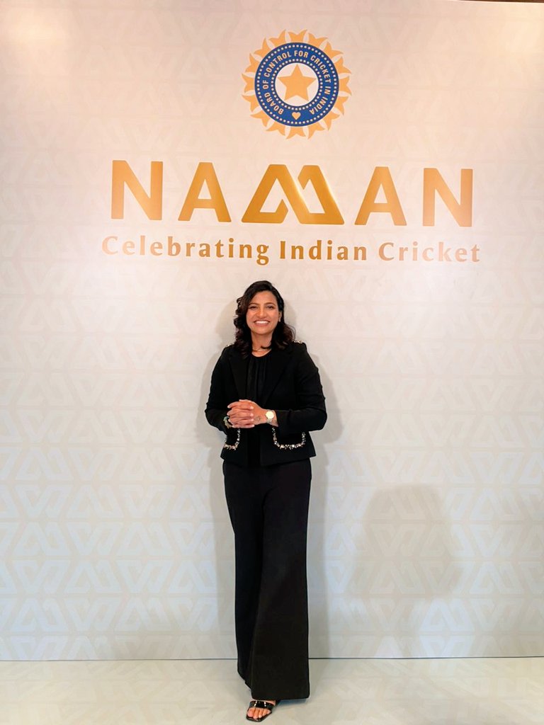 SnehRana15's tweet photo. The awards that have shaped the motivation of Indian cricket.. Congratulations @M_Raj03 di, for a well deserved lifetime achievement award.. 
My mentor and all time supporter @NooshinKhadeer always cheering me up. 
#Namanawards #BCCI https://t.co/bp0SaIAfoe