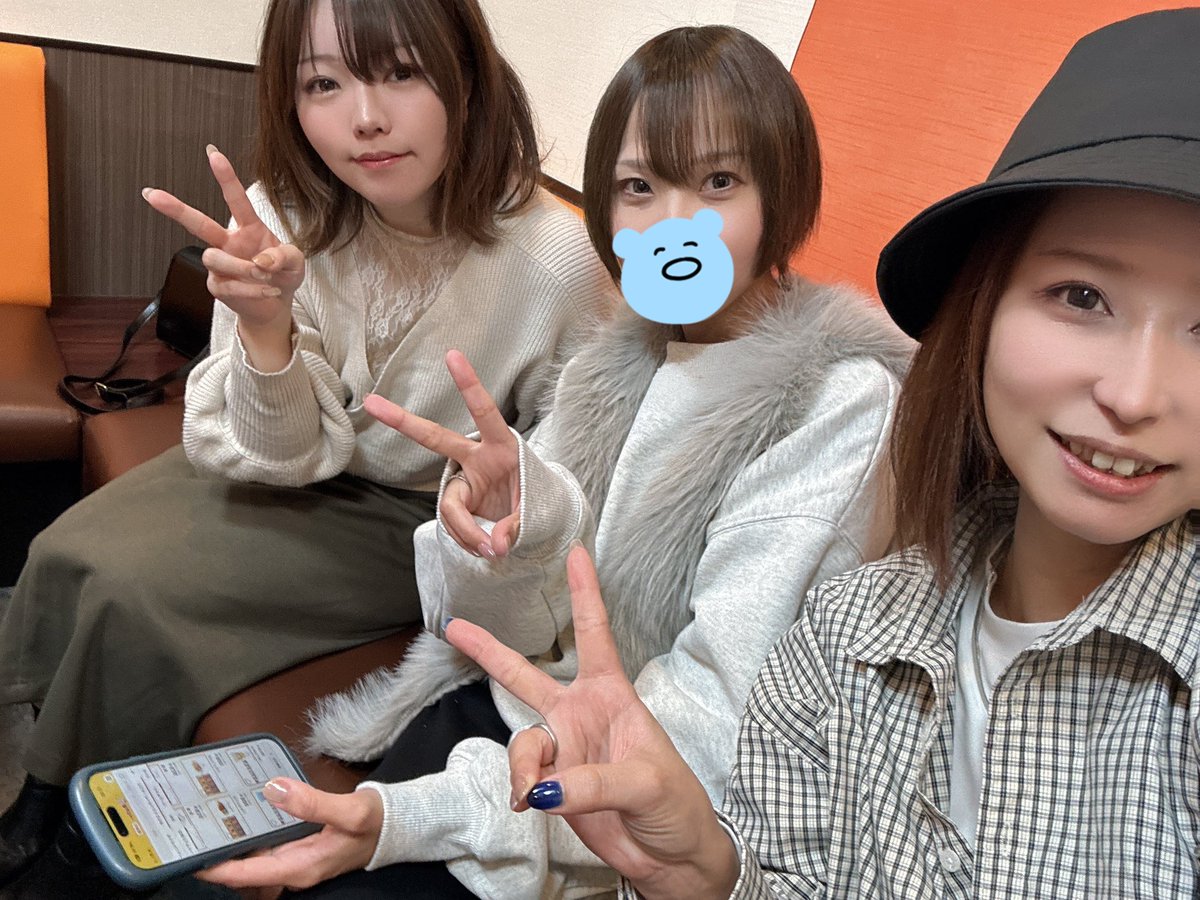 yukii27ii's tweet photo. 可愛い女の子たちとHQコラボを楽しむの会！🐦‍⬛🦊🐈‍⬛
みんなの協力で推しの供給過多♡
いっぱい本当にありがとー！
またゆっくり話せる会をしようねっ🤝

@5_rinrinringabe 🏐 @bircos_aruchu https://t.co/q0LjbzEne0