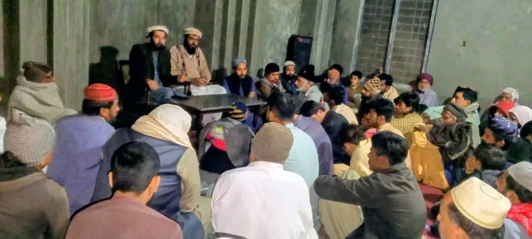 ji_ryk's tweet photo. چاچڑاں شریف: خواجہ برادری کے زیر اہتمام پروگرام میں برادر صفی اللہ ڈپٹی جنرل سیکرٹری جماعت اسلامی ضلع رحیم یارخان کی شرکت ۔
خواجہ حبیب اللہ رحمۃ اللہ علیہ کی وفات کے بعد ان کے فرزندوں نے تعزیتی ریفرنس اور افطار ڈنر کا اہتمام کیا 
#BadalDoNizam 
#JamaateIslami 
#RahimYarKhan https://t.co/zkgEJKcEmH