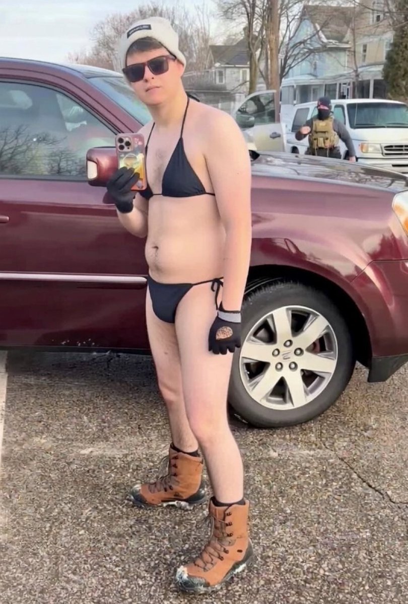 BeatingU tweet media