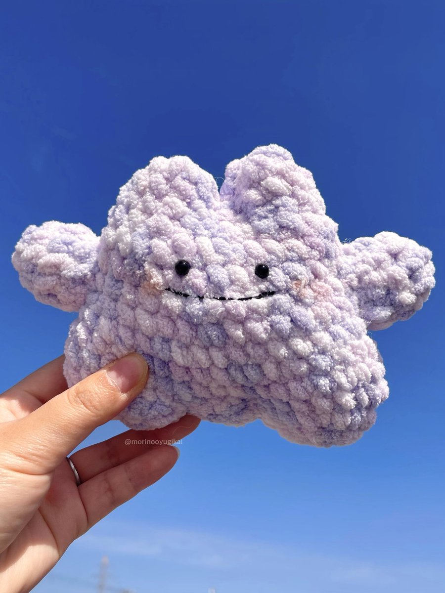 百均材料であみぐるみメタモン🧶

←これが　　　　　こう→