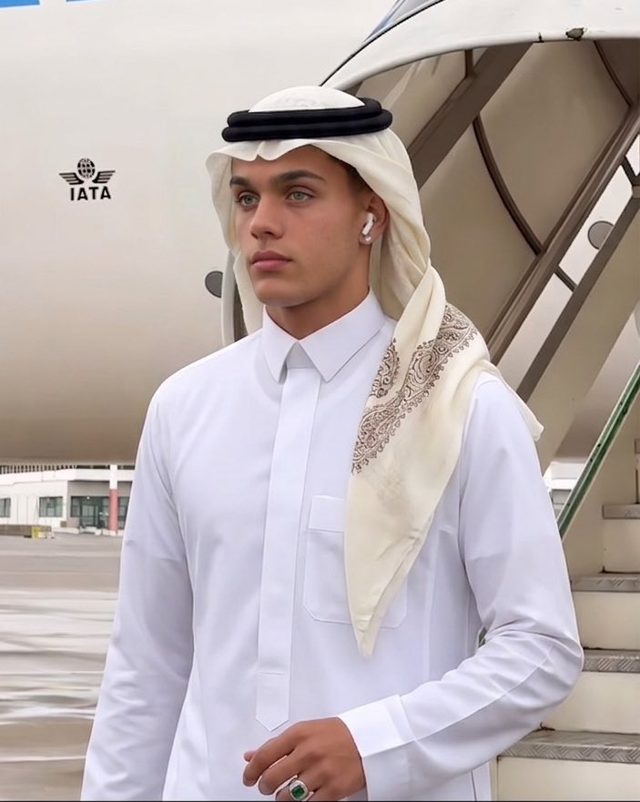 𝐻𝖊𝑐ᴛ𝔬𝓇 tweet media