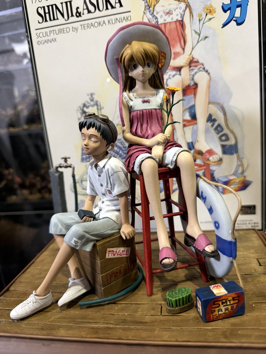 Mayfare8's tweet photo. 25年越しで作ったガレキ https://t.co/z9Nkk4F7av
