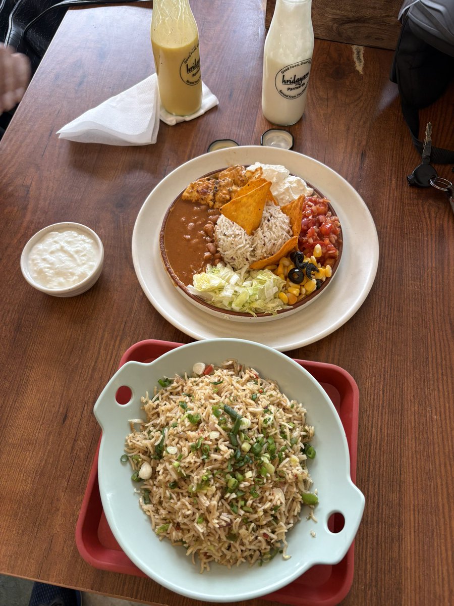 SocialistNavvu's tweet photo. Lunch Time https://t.co/VMHCzZv6tC