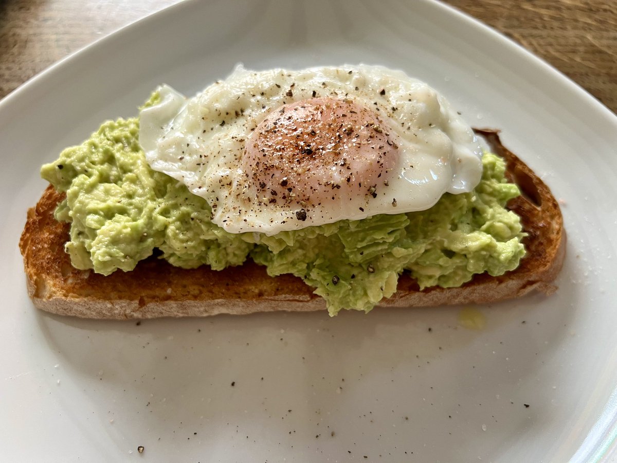 🅿🅰🆄🅻 🅲🅾🅻🅻🅸🅴🆁 tweet media