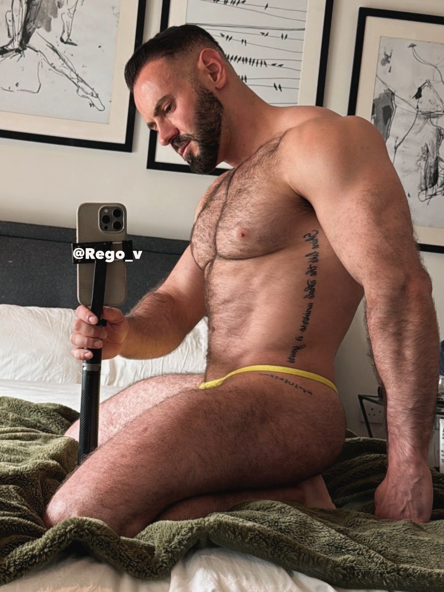 RēG⭕️❌ tweet media