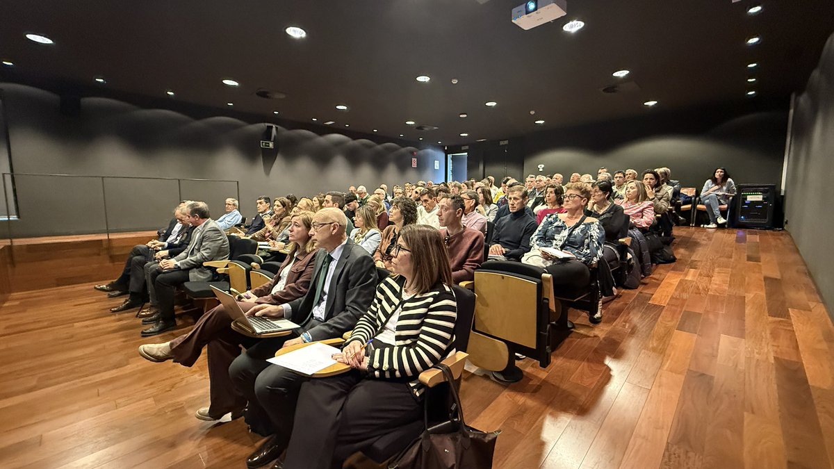 Cuaderno de campo tweet media