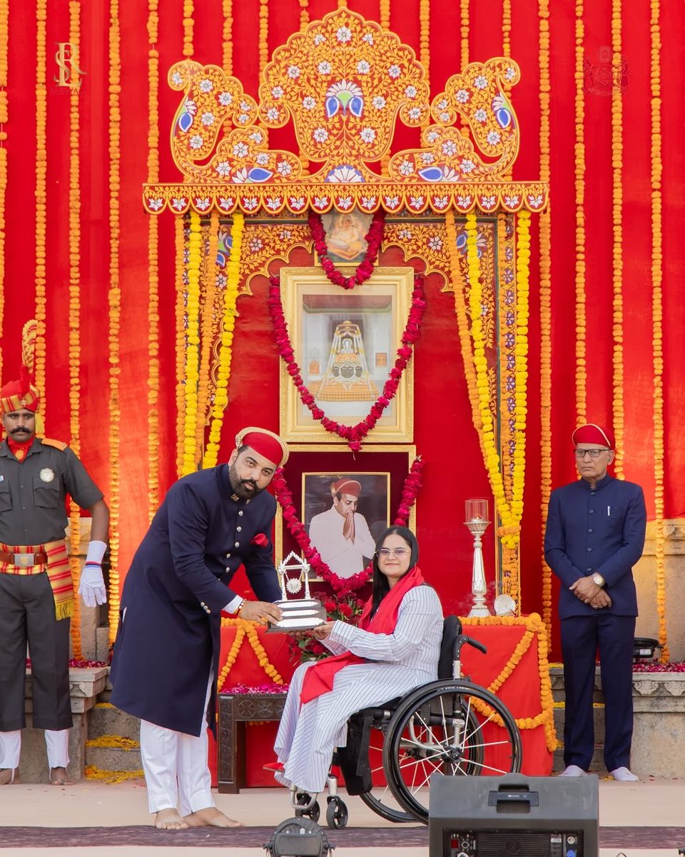 Avani Lekhara अवनी_लेखरा PLY tweet media