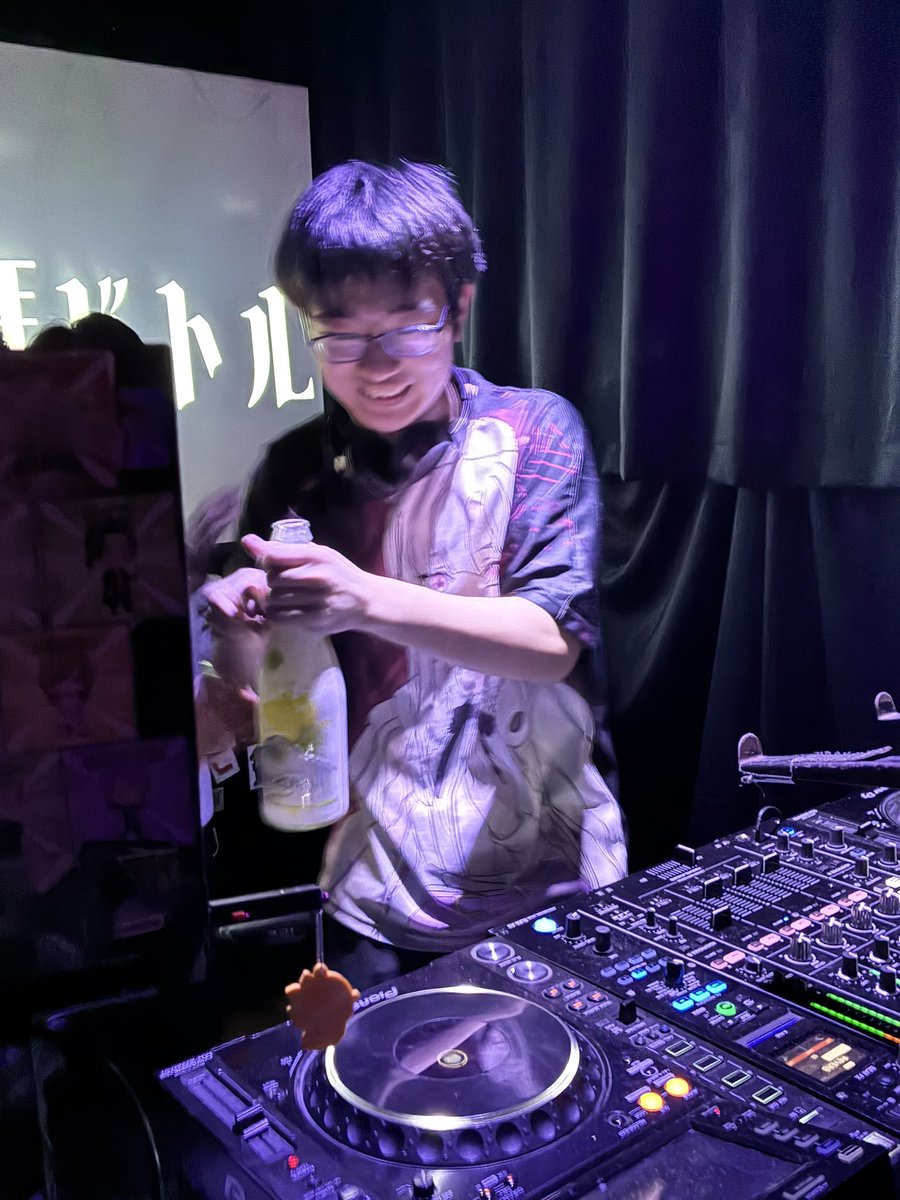 #萌え女礼拝バトル
トリは我らが田中太朗！卒業おめでとう御座います！
