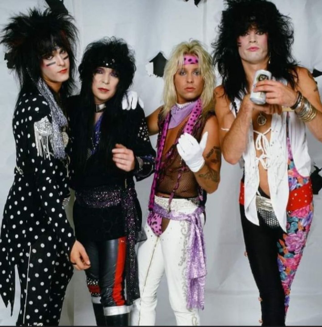 RickJapper tweet media