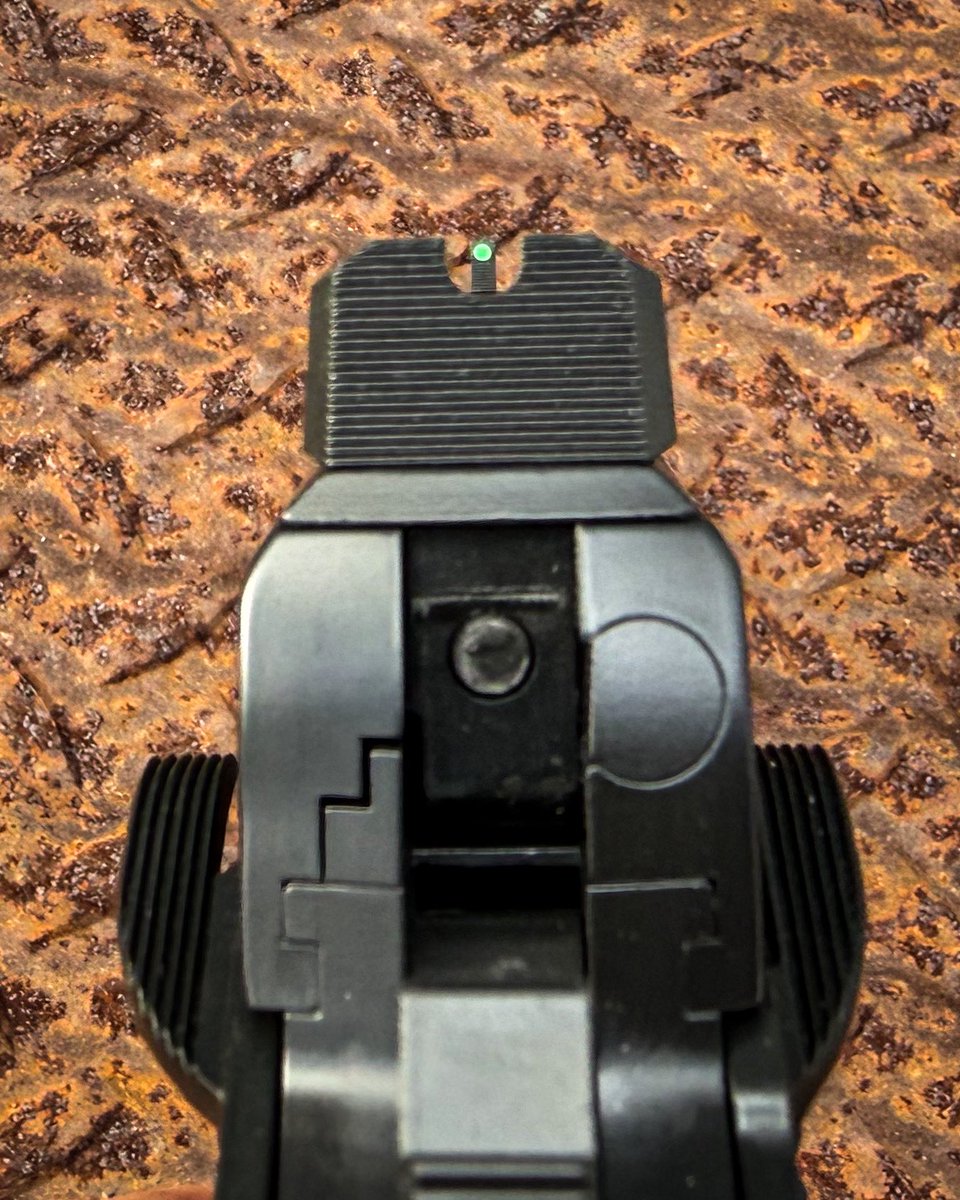 10-8 Performance tweet media