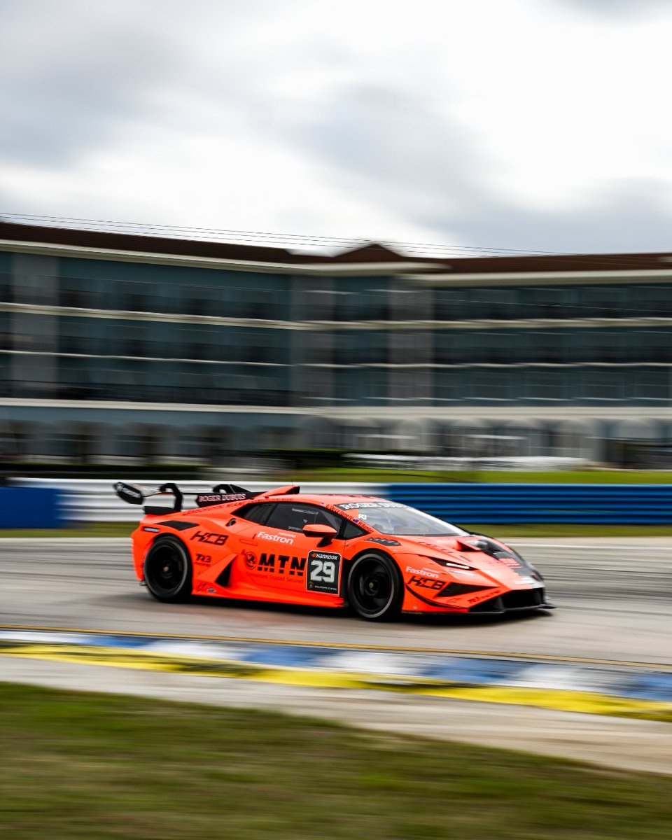 Lamborghini Squadra Corse tweet media