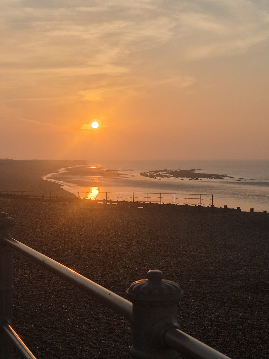 Chris "Team Leonie" Cooper tweet media