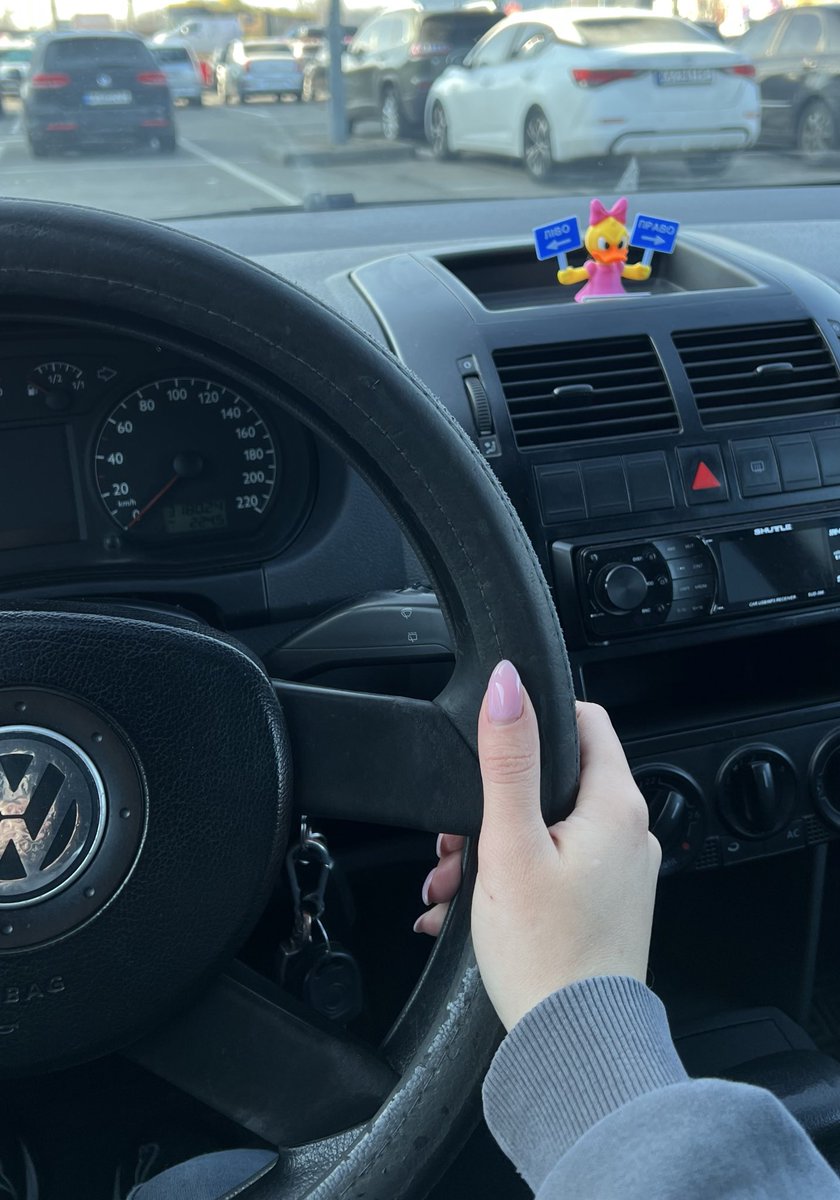 мутлик🦋 tweet media