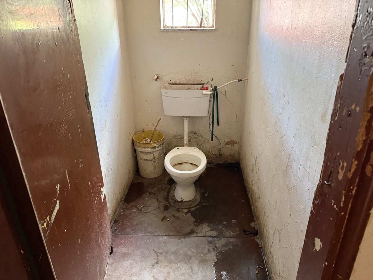 Athol Trollip tweet media