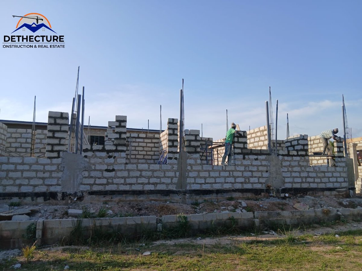 dethecture's tweet photo. Building the future, one block at a time 🏗️
Ongoing shell &amp; core construction of a 2-bedroom apartment — thoughtfully designed to accommodate a family of 8. 

Let’s turn your vision into reality.
DM or contact us for architectural design &amp; construction services. https://t.co/2gbtVjvXuc