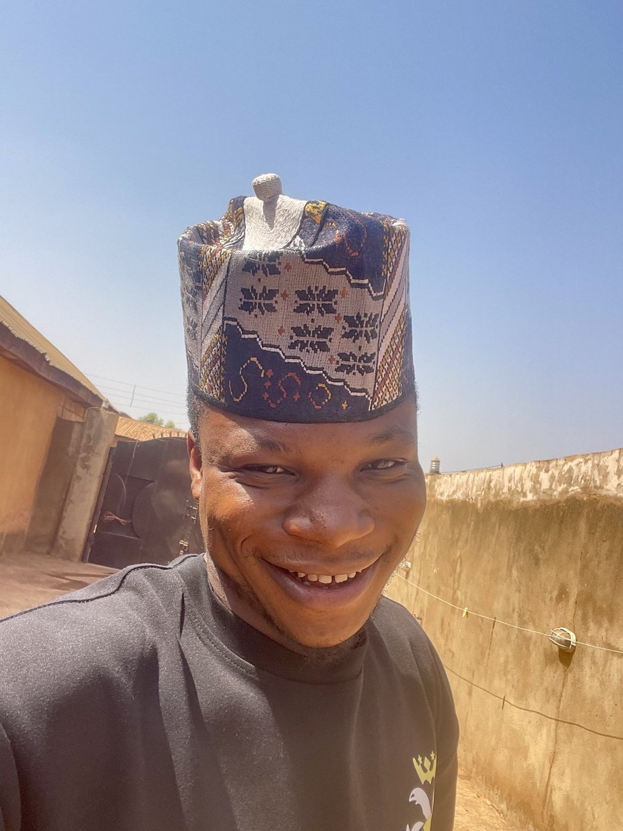 𝔼𝕤𝕞𝕒𝕣𝕥😎 tweet media