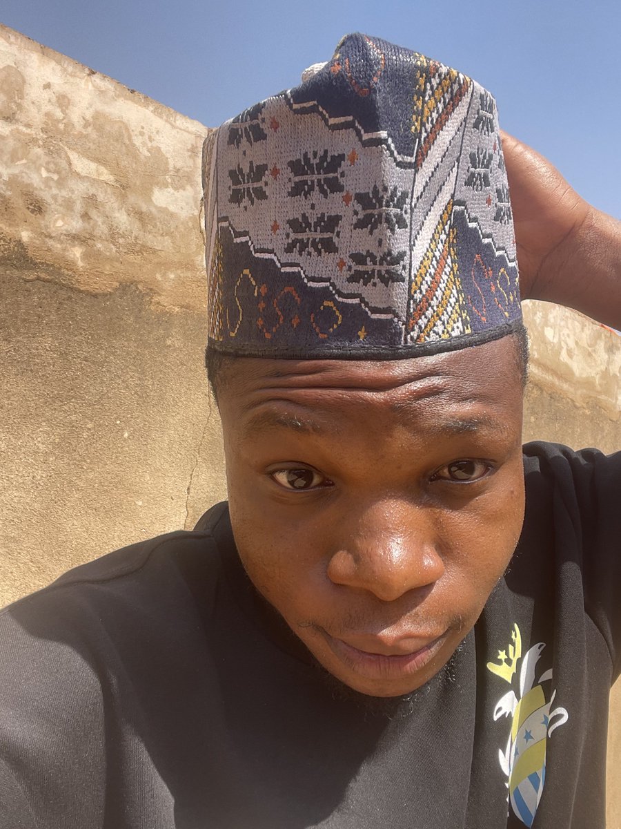 𝔼𝕤𝕞𝕒𝕣𝕥😎 tweet media