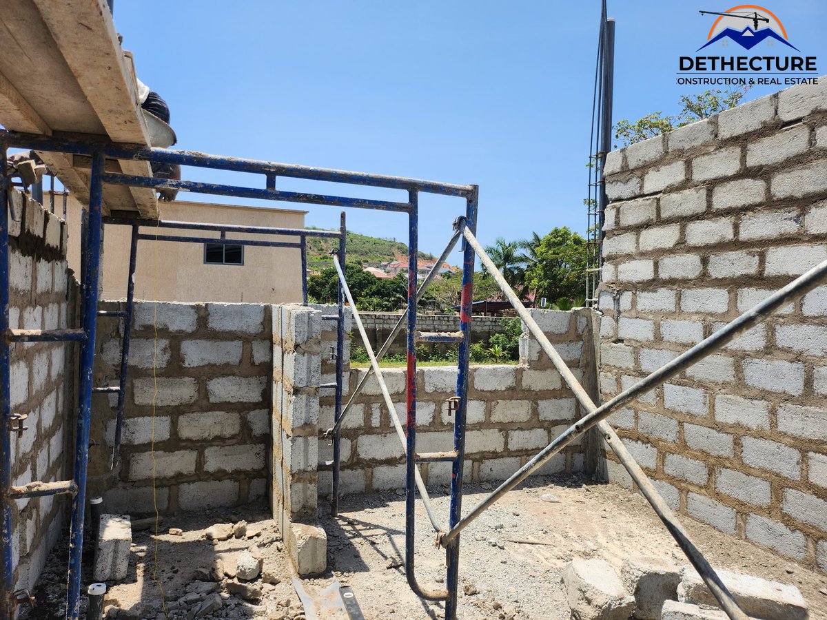 dethecture's tweet photo. Building the future, one block at a time 🏗️
Ongoing shell &amp; core construction of a 2-bedroom apartment — thoughtfully designed to accommodate a family of 8. 

Let’s turn your vision into reality.
DM or contact us for architectural design &amp; construction services. https://t.co/2gbtVjvXuc