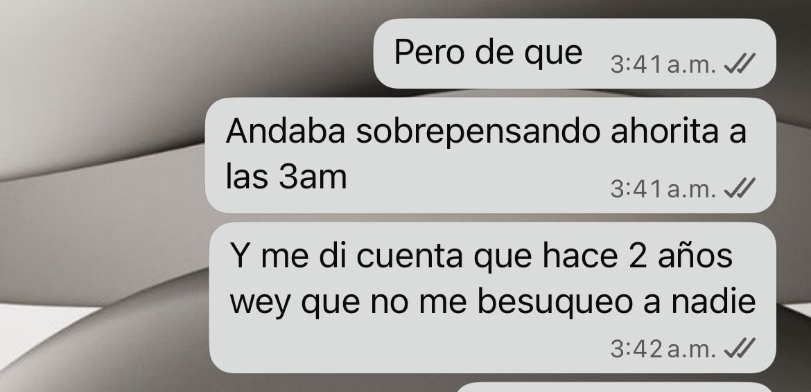 emptygirrrl's tweet photo. Yo con la val a las 3am buajajajajajajja https://t.co/zXGmU7zO0D