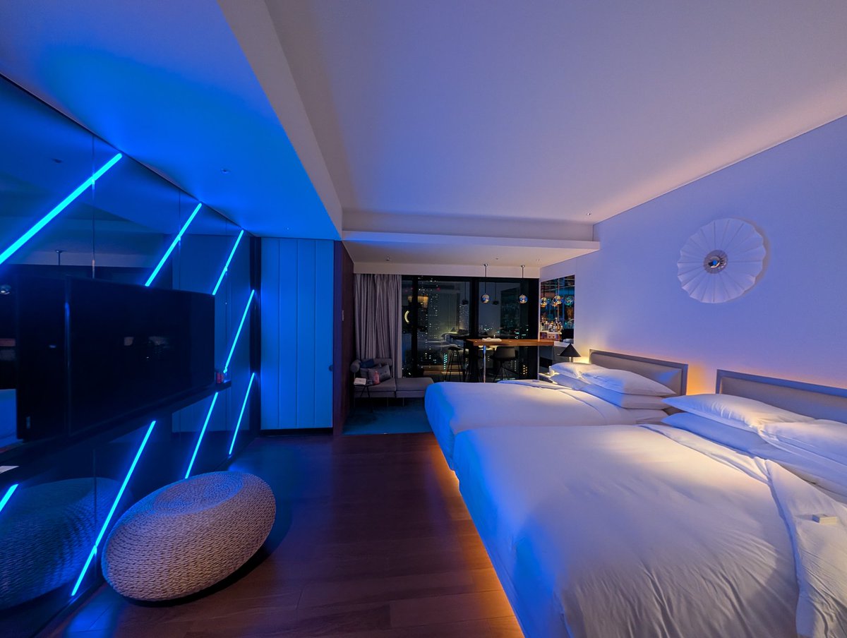 しゅんけー「📕Pythonで学ぶ画像生成」発売中！ tweet media