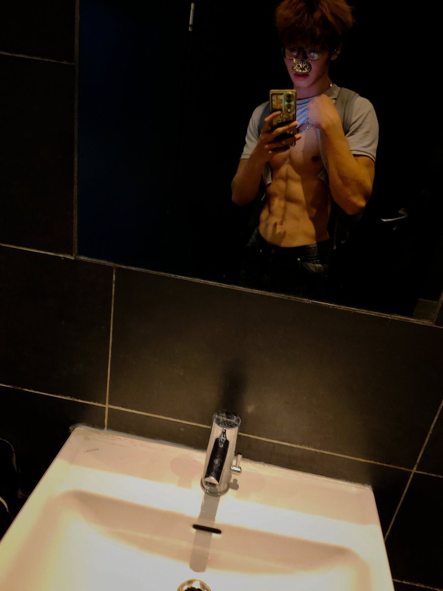 300304sanmu's tweet photo. 我已尽力在你生命中留下痕迹 #黄毛 #远古 #薄肌 #s https://t.co/TEEIzQ0VCv