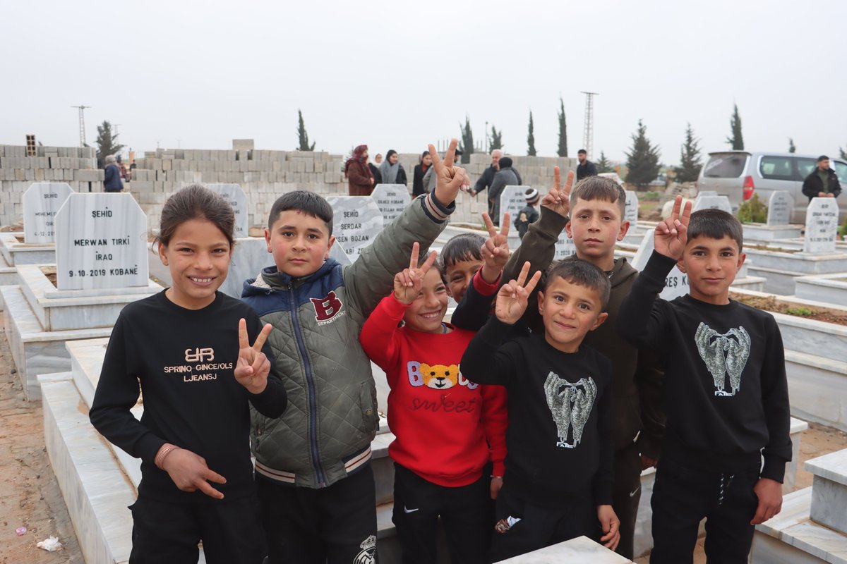 YPJ ROJAVA tweet media