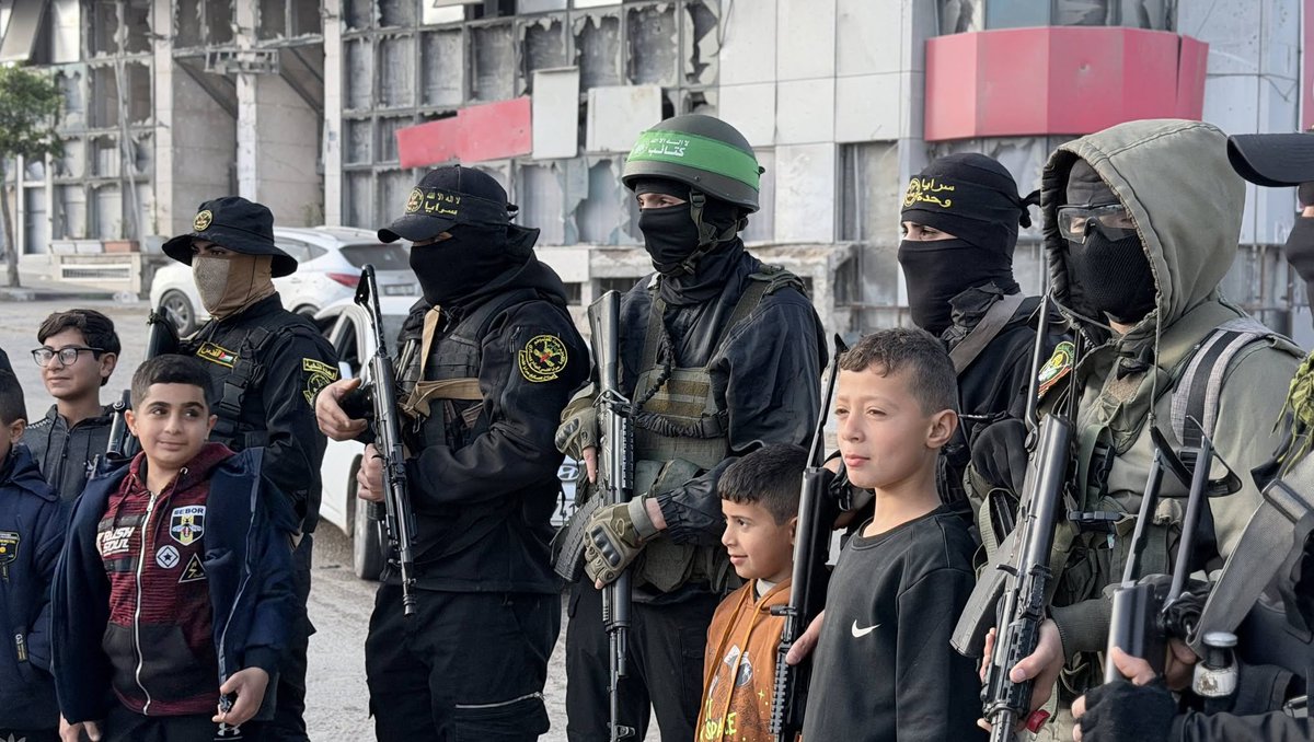 𝐸𝑡𝑒𝑟𝑛𝑎𝑙 𝑃𝑎𝑙𝑒𝑠𝑡𝑖𝑛𝑒 𓂆🔻 tweet media