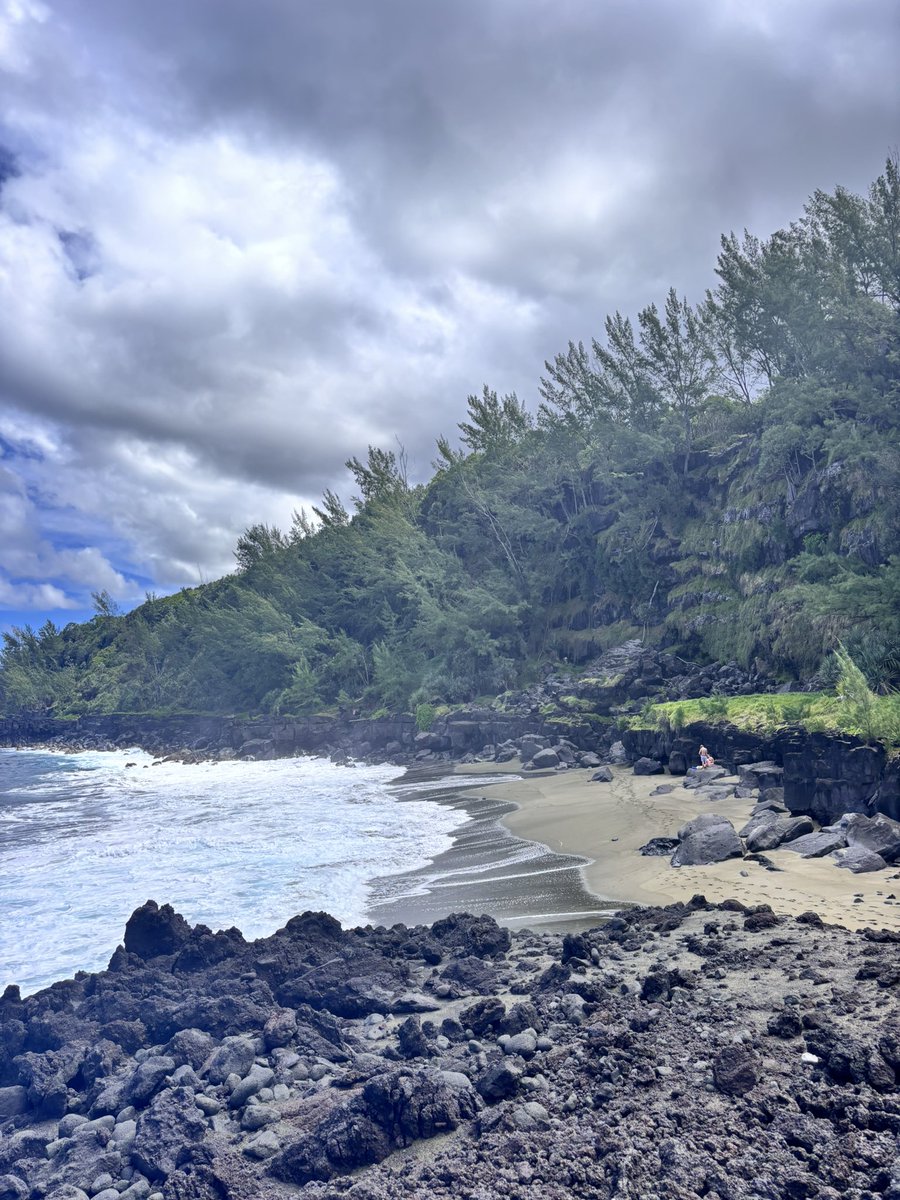 Delpeux2's tweet photo. C’est aussi la création de la plus jeune plage du monde comme celle du tremblet en 2007: https://t.co/pvLnbQUJbL