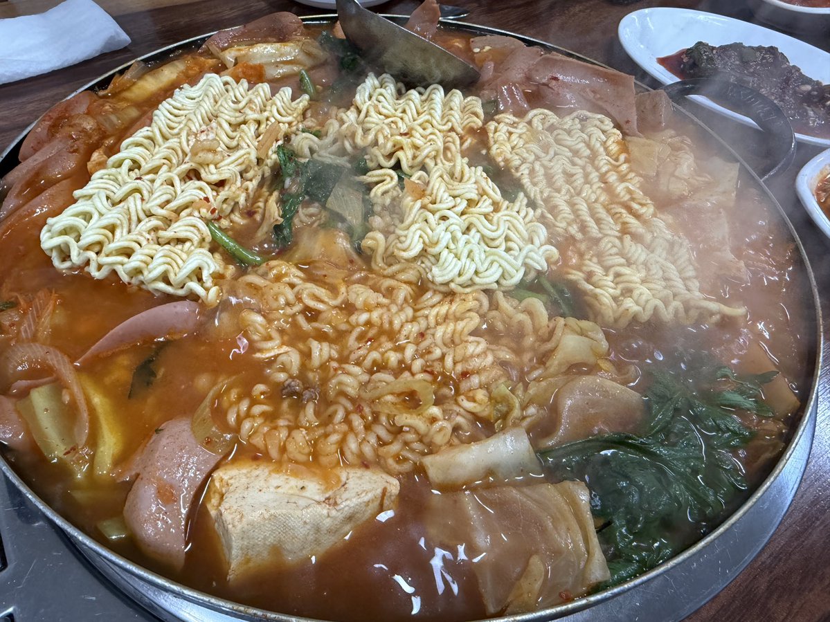 매일 비트코인 사는 남자 tweet media