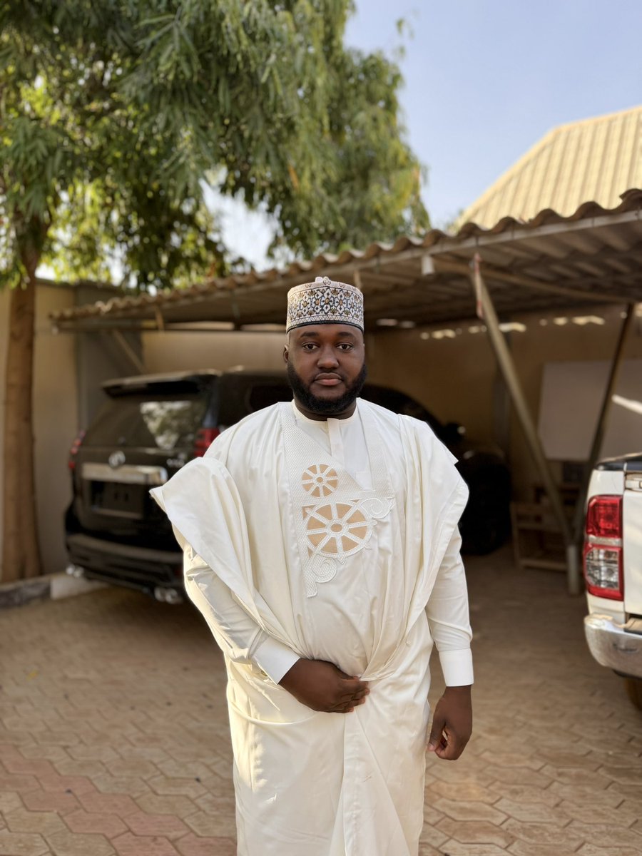 ambbande's tweet photo. Eid Mubarak 🌙

Wishing you and your loved ones a joyful and blessed Eid.✨

#eidmubarak #eidcelebration #Eid2026 https://t.co/187tMZZ5lE
