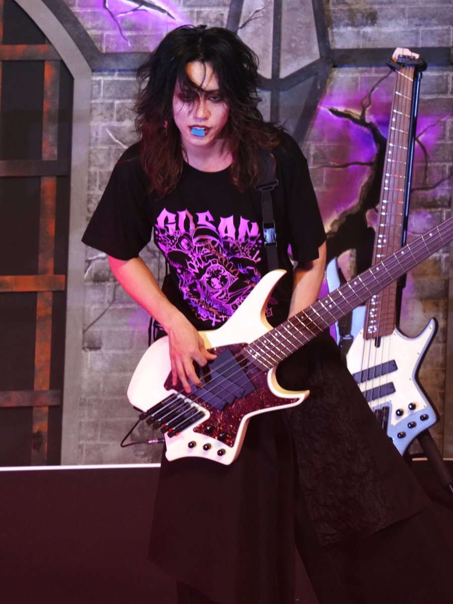 キリハラ tweet media