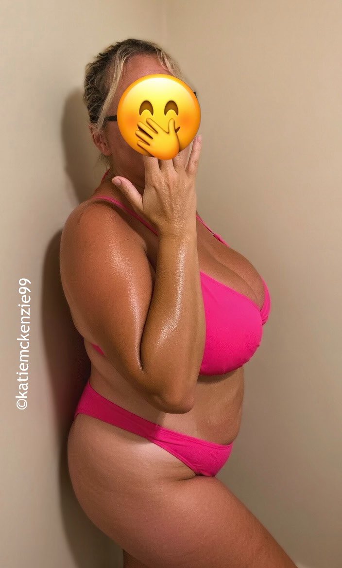 MIKEY🔞 😍❤️♀️ RT'S&Tweets avi pic @ToriHendrickss tweet media