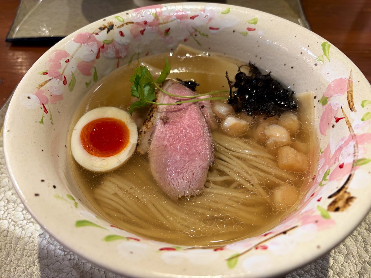 sumin_1036's tweet photo. だし塩ラーメン https://t.co/hqIthyUZdq