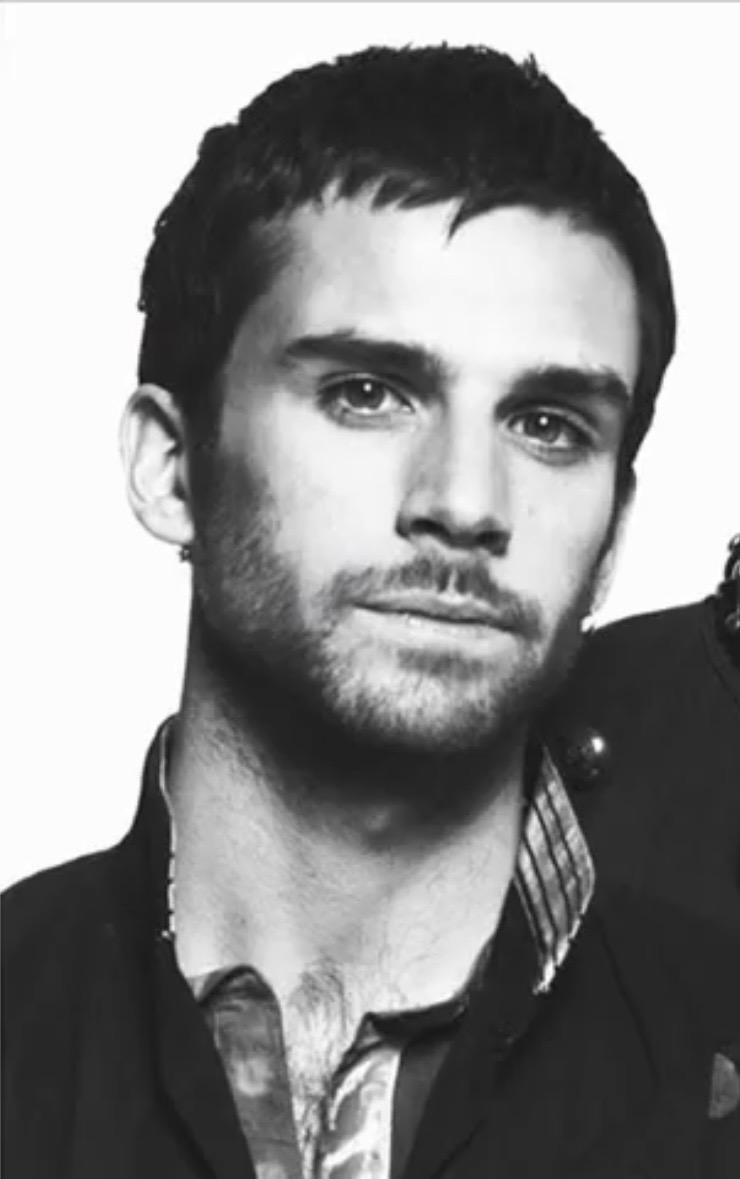 no context guy berryman tweet media