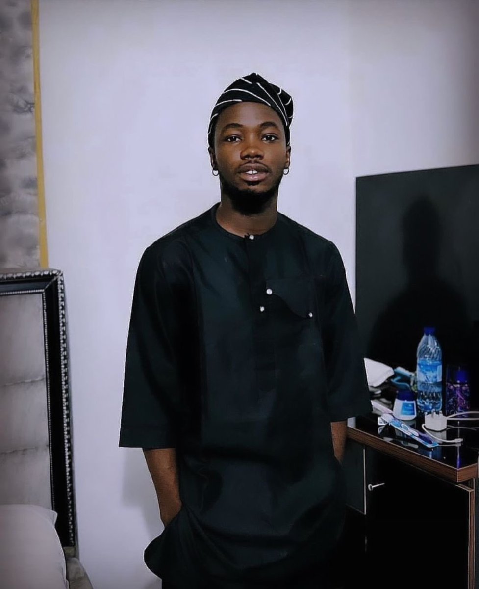 CEDA 🥀 🍃 tweet media