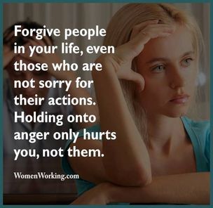 WomenWorking.com tweet media