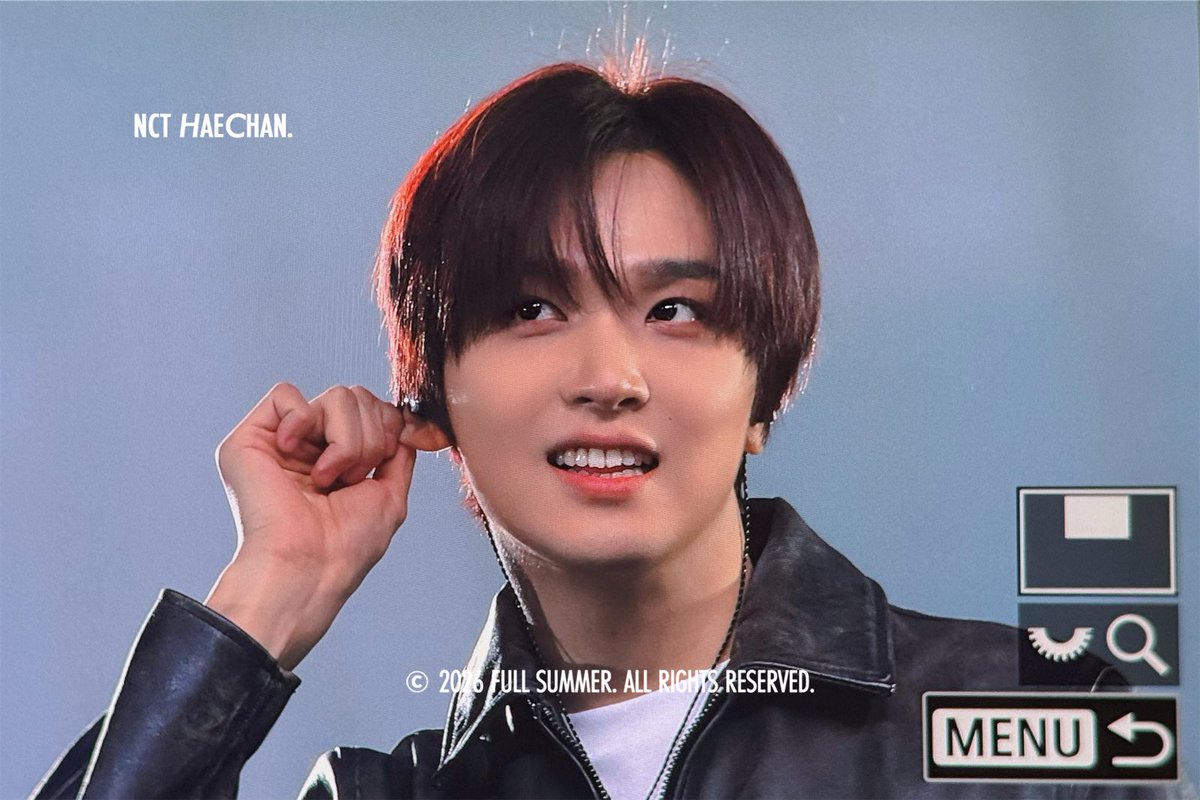 𝖿𝗎𝗅𝗅𝗌𝗎𝗆𝗆𝖾𝗋. tweet media