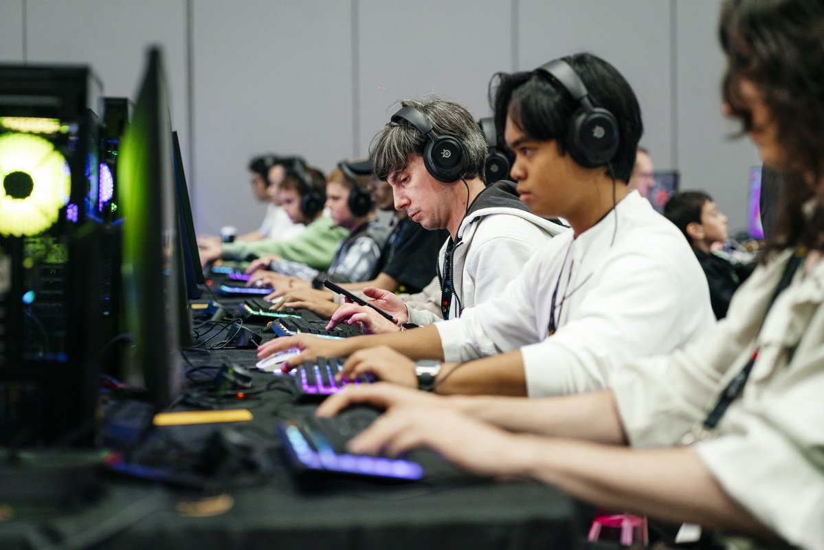 TheGameExpo - TGX tweet media