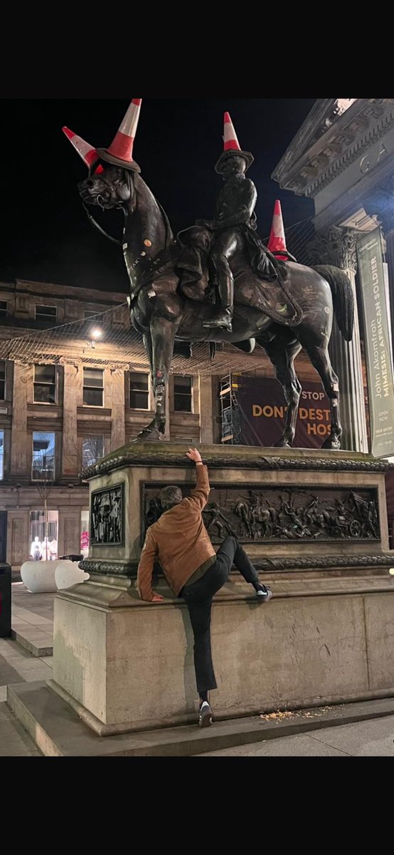 alex thomson tweet media