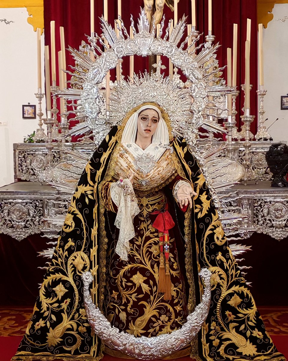 r_sanchezd's tweet photo. María Santísima de los Desamparados vestida para su Solemne Besamanos y la Estación de Penitencia.

Hermandad de los Desamparados. 

San Fernando, 2026. https://t.co/jFyywU363z