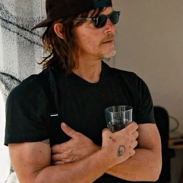 Tina🖤TWD💘💀 tweet media