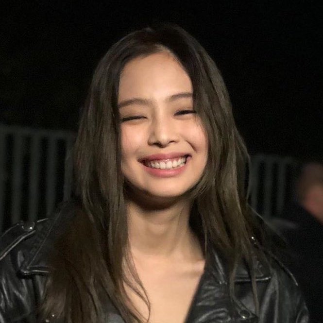 hiladiesmuwh's tweet photo. she hasn't changed a bit 😭 https://t.co/nAJIwH1sMH