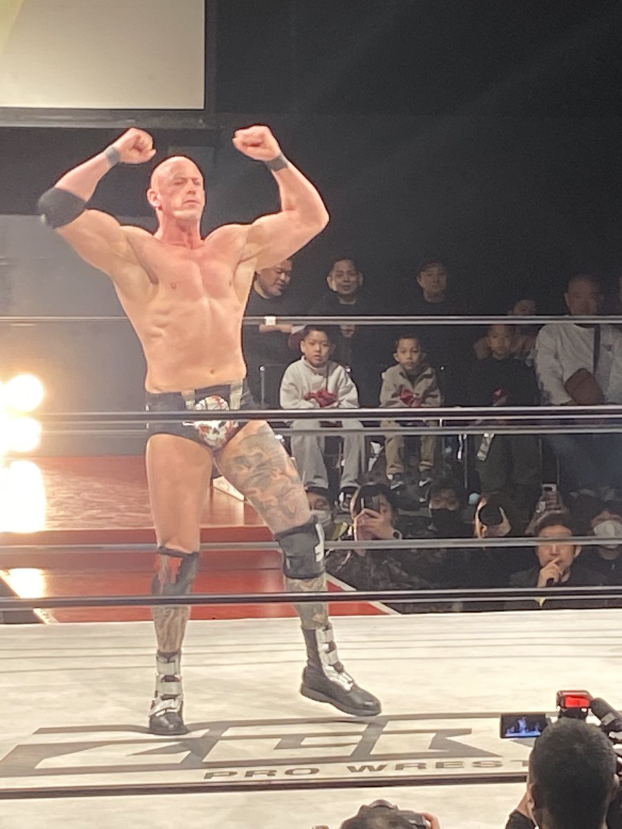 ちゅーた tweet media