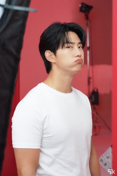 テギョンの可愛いシリーズ🤭💚🥰
普通の行動が1番可愛いし面白い🤭