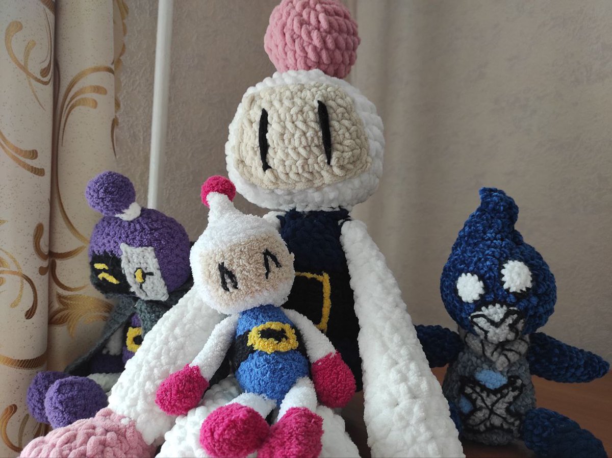 Art Bomber tweet media