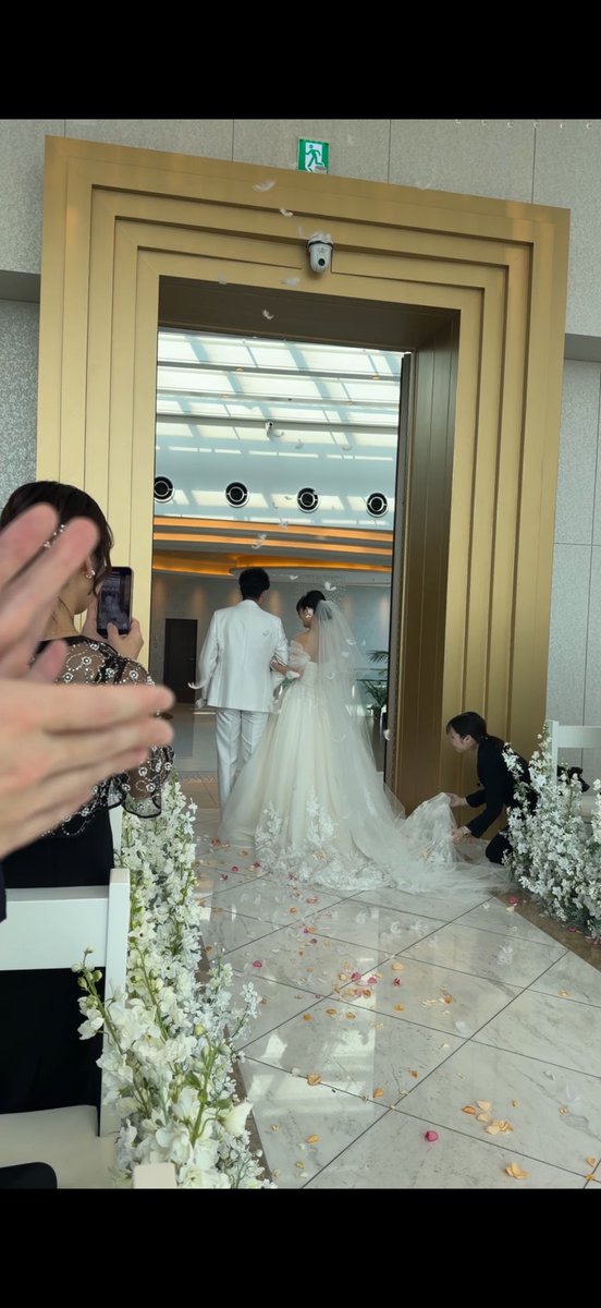 hamkmg's tweet photo. Nu∞結婚式
キルアおめでとう！
幸せのお裾分け頂きました💐 https://t.co/unaZijq8r1
