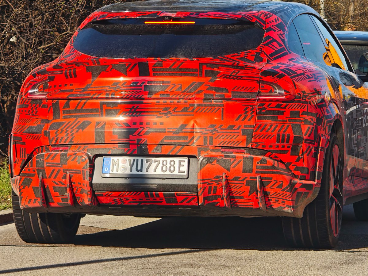 ChinaEV Home tweet media