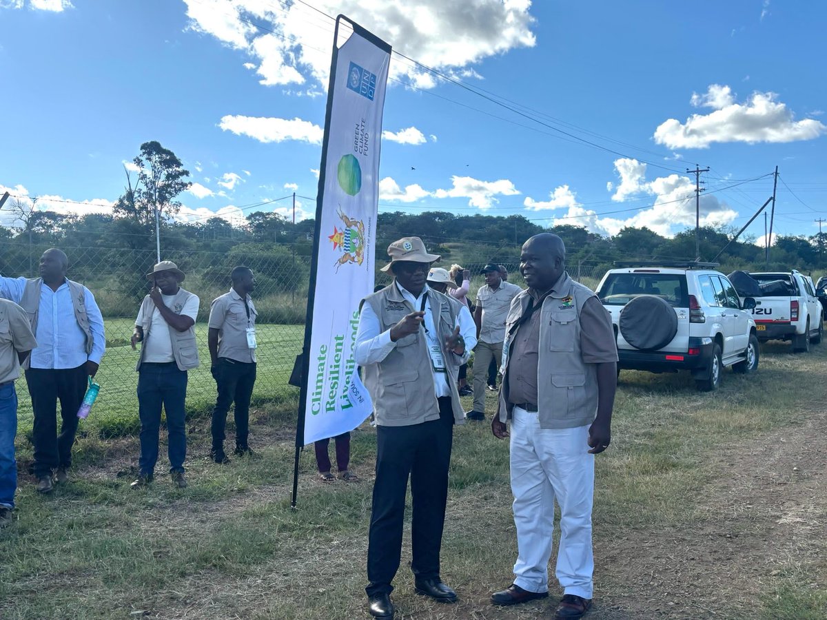 ZITF1's tweet image. A look inside the Livestock Conference at the Matopo Research Institute.

Hands-on learning in action from genetics &amp;amp; breed improvement to live Artificial Insemination demos.

#livestockconference2026 #livestockconference #economicdevelopment